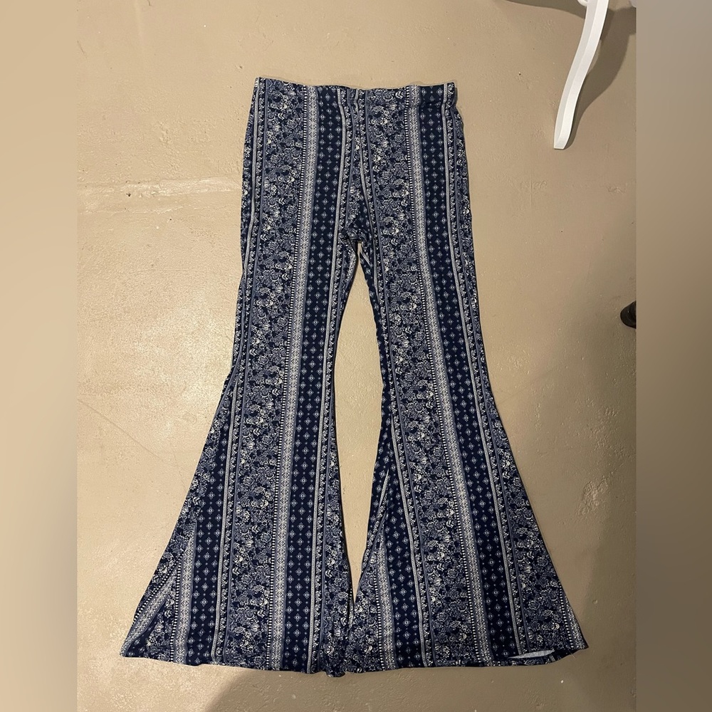 Navy and cream bell bottom leggings